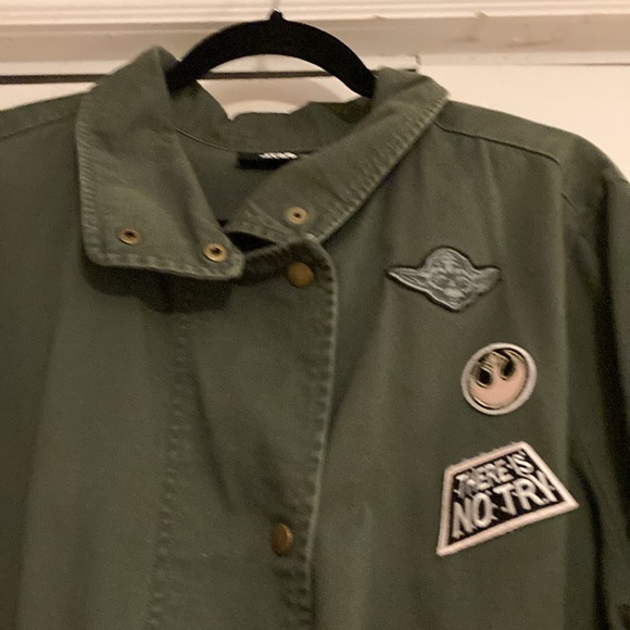 Star Wars Utility Jacket - Picture 3 of 7